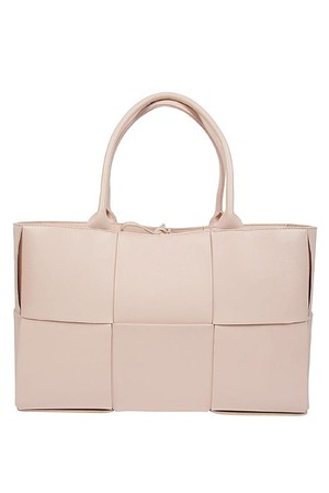 보테가 베네타 여성 토트백 ARCO TOTE MEDIUM TOTE BAG NB30