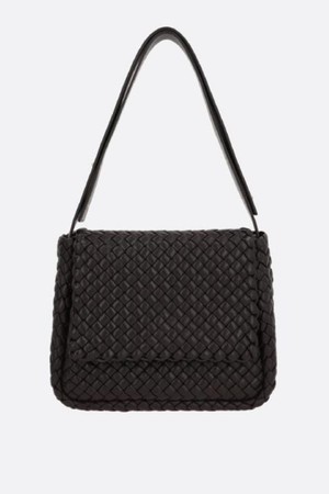 보테가 베네타 여성 숄더백 Cobble shoulder bag in padded Intrecciato nappa NB26