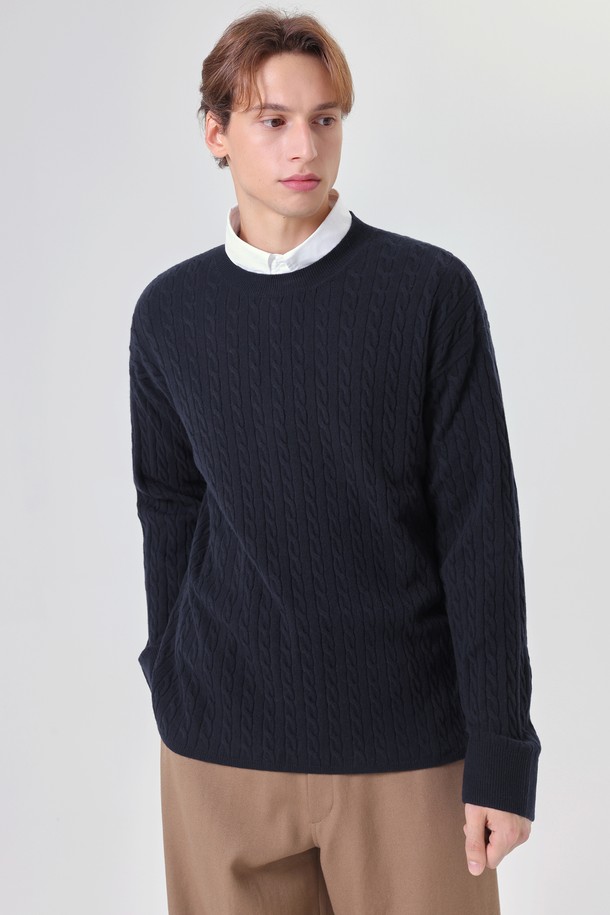 pelote - 스웨터 - Cable Round Neck Wool Knit