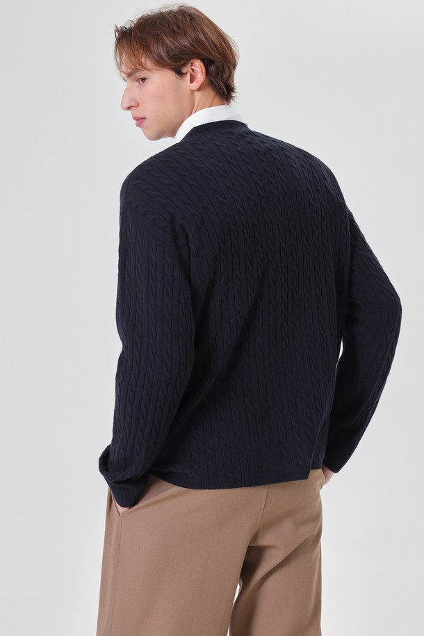 pelote - 스웨터 - Cable Round Neck Wool Knit