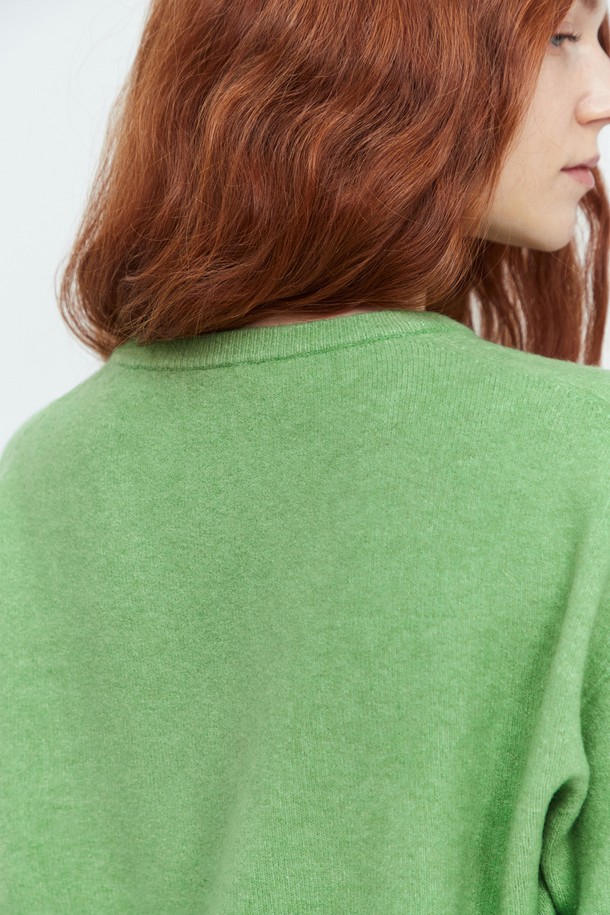 pelote - 스웨터 - Whole Garment V-neck Wool Knit