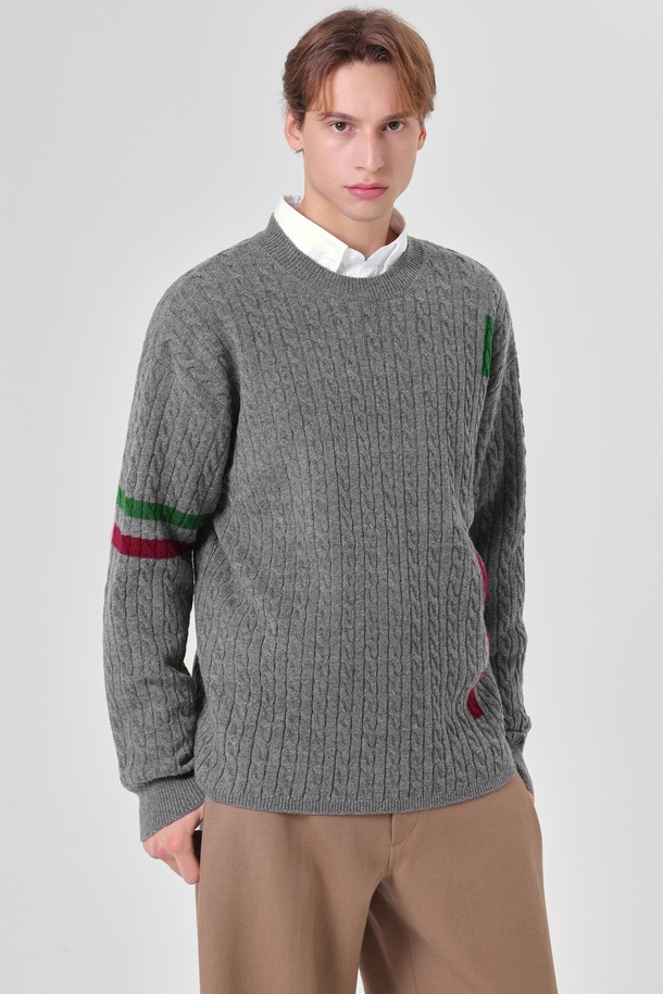 pelote - 스웨터 - Cable Round Neck Wool Pattern Knit