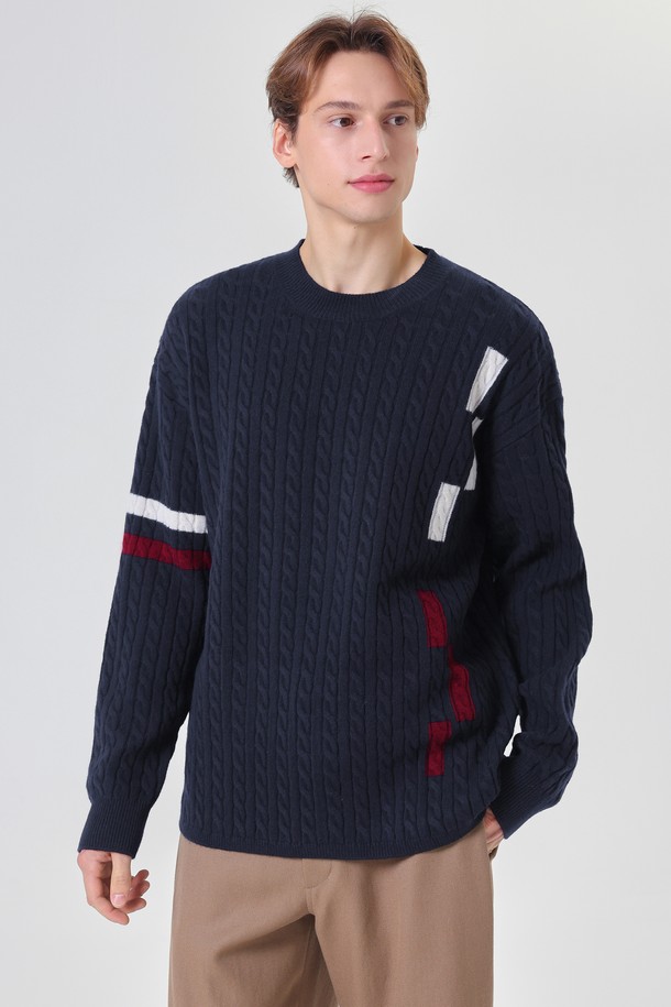 pelote - 스웨터 - Cable Round Neck Wool Pattern Knit