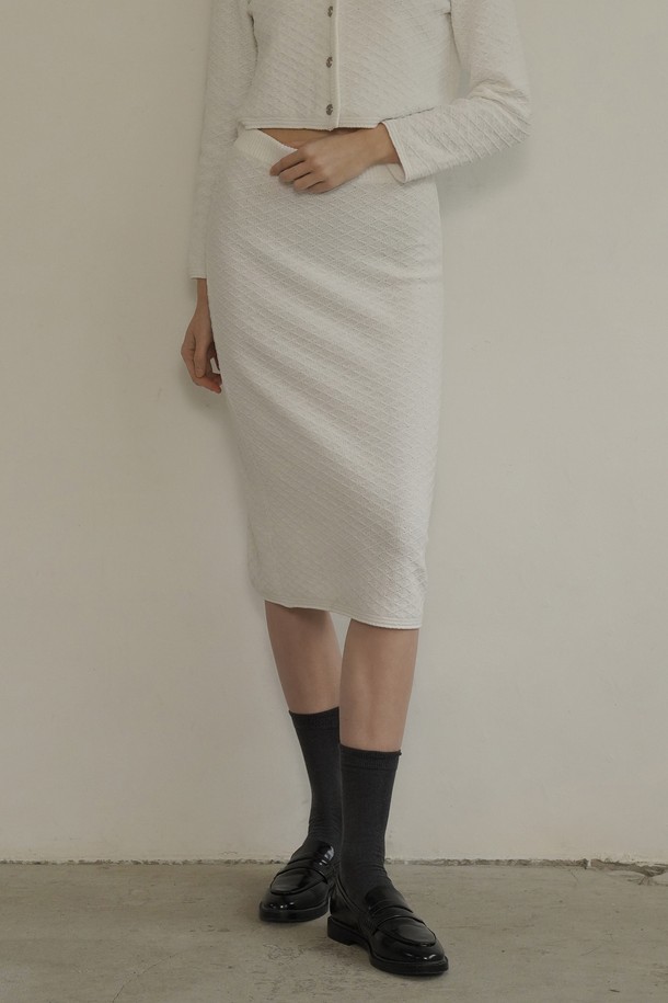 pelote - 미디스커트 - Knit Velvet Skirt