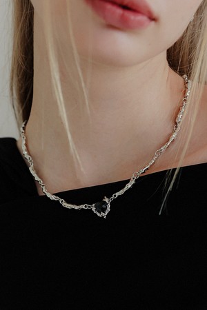 블랙 하트 큐빅 볼드 목걸이 AN013