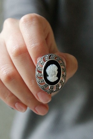 라운드 카메오 마카사이트 실버 브로치 Bb0460