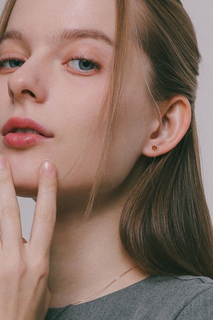 호박 원석 스터드 실버 귀걸이 Be0704