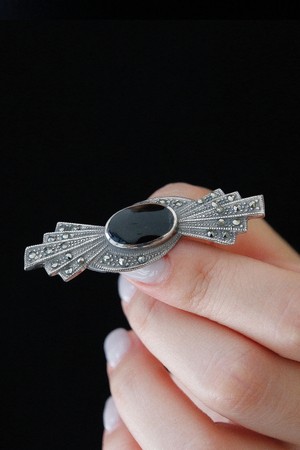 라운드 오닉스 마카사이트 실버 브로치 Bb0469