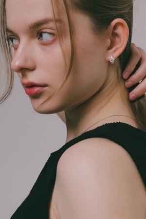 큐빅 프레첼 원터치 실버 귀걸이 M03962