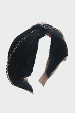 큐빅라인 엠보싱 패브릭 콤비 와이드 헤어밴드 H01539