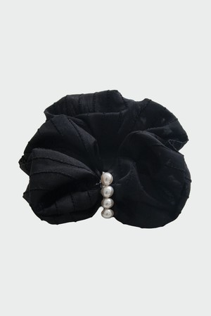 스트라이프 패브릭 진주 스크런치 H01550