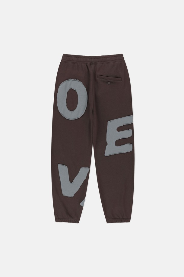 SUNLOVE - 캐주얼팬츠 - Capital Sweatpants Brown