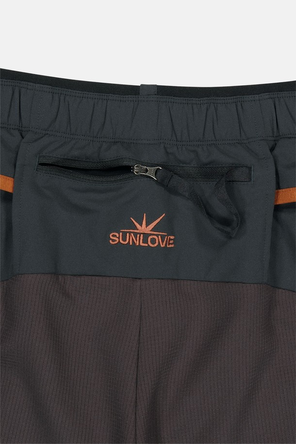 SUNLOVE - 하프팬츠 - Pace-up Shorts Dark Green