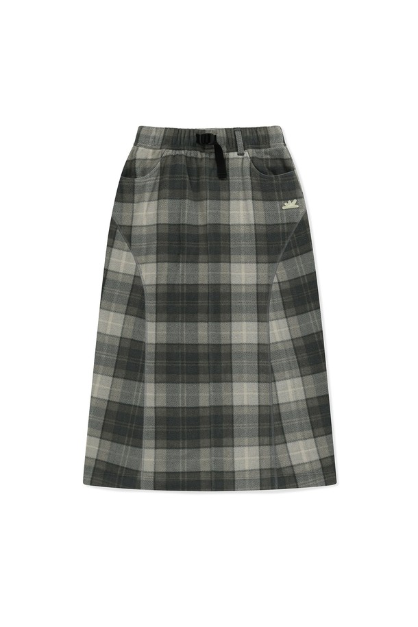 플리스 롱 스커트 그레이는 부드러운 촉감과 두꺼운 두께로 가을, 겨울철 따뜻하게 입을 수 있는 여성용 스커트입니다. 캐주얼, 스포티한 스타일을 연출하며, 안쪽 기모 처리로 보온성을 높였습니다. 허리 밴딩과 스트랩 조절 기능으로 편안하게 착용 가능하며 A라인 핏으로 여성스러운 실루엣을 살려줍니다. 체크 패턴과 그레이 컬러의 조화가 돋보이며, 사이드 포켓이 있어 실용적입니다. 일상, 동네 마실, 산책 등 다양한 TPO에 활용하기 좋습니다.

