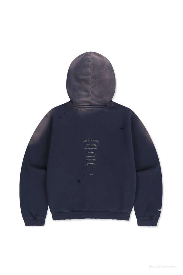 [AVATAR] 후드집업 네이비는 남성용 아우터로, 가을과 겨울에 따뜻하게 착용하기 좋은 두꺼운 면 소재의 후드집업입니다. 부드러운 촉감과 레귤러핏으로 편안한 착용감을 선사하며, 캐주얼 및 스포티 스타일 연출에 용이합니다. 아바타 영화 공식 라이센스 제품으로, 캥거루 포켓과 밑단/소맷단 밴딩, 데미지 및 그래픽 워싱 등의 디테일이 돋보입니다. 일상생활은 물론 골프룩, 캠핑룩 등 다양한 TPO에 활용 가능하며, 캐주얼, 스포티, 스트리트 스타일을 즐겨 입는 분들께 추천합니다. 네이비 컬러에 아바타 캐릭터와 로고 프린팅이 더해져 개성 있는 스타일을 완성합니다.
