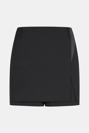 [테일러메이드] 26SS 여성 펀칭 랩 반바지 TWPS66281-199_BLACK-a