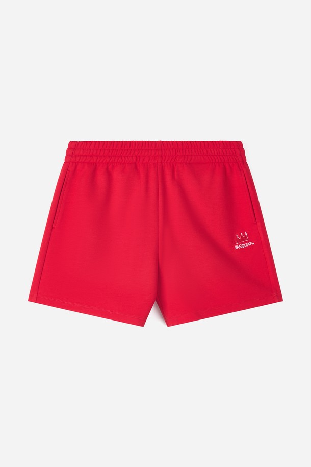 우먼 크라운(CROWN) 3부 스웻쇼츠 BPBPT780F는 여성용 스웻쇼츠입니다. 여름 시즌에 어울리는 3부 기장으로 제작되었으며, 멜란지 그레이, 블랙, 레드, 크림 4가지 색상으로 출시되었습니다. 캐주얼하고 스포티한 스타일을 연출하며, 일상복으로 활용하기 좋습니다. Jean-Michel Basquiat 아트 콜라보레이션으로 그래피티와 크라운 패턴이 돋보이며, 루즈핏으로 편안한 착용감을 선사합니다. BPBTS78OF 모델과 셋업으로 스타일리시하게 연출할 수 있습니다.
