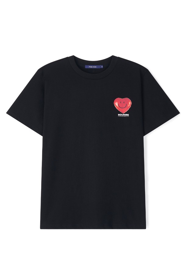 여성 하트 그래픽 반팔 티셔츠 FPBTS723F는 SOURIRE 컬렉션의 반팔 티셔츠입니다. 면 소재로 제작되어 봄과 여름, 일상 및 캐주얼 룩에 편안하게 착용할 수 있습니다. 라운드넥 디자인에 하트 그래픽 패턴이 캐주얼하면서도 스트릿한 무드를 연출합니다. 데이트룩이나 쇼핑룩에 매치하여 스타일리시함을 더할 수 있으며, 미니멀한 스타일링에도 활용하기 좋습니다. 화이트와 블랙 두 가지 컬러로 출시되었습니다.
