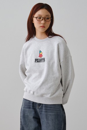 여성 스누피 그래픽 맨투맨 FPDTS974F