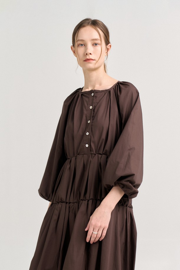 CREM38 - 긴소매 원피스 - ASSUNTA KAFTAN DRESS_BROWN