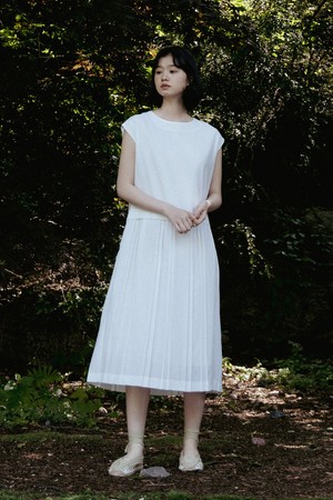 [23SS]PLEATS FRENCHSLEEVE DRESS