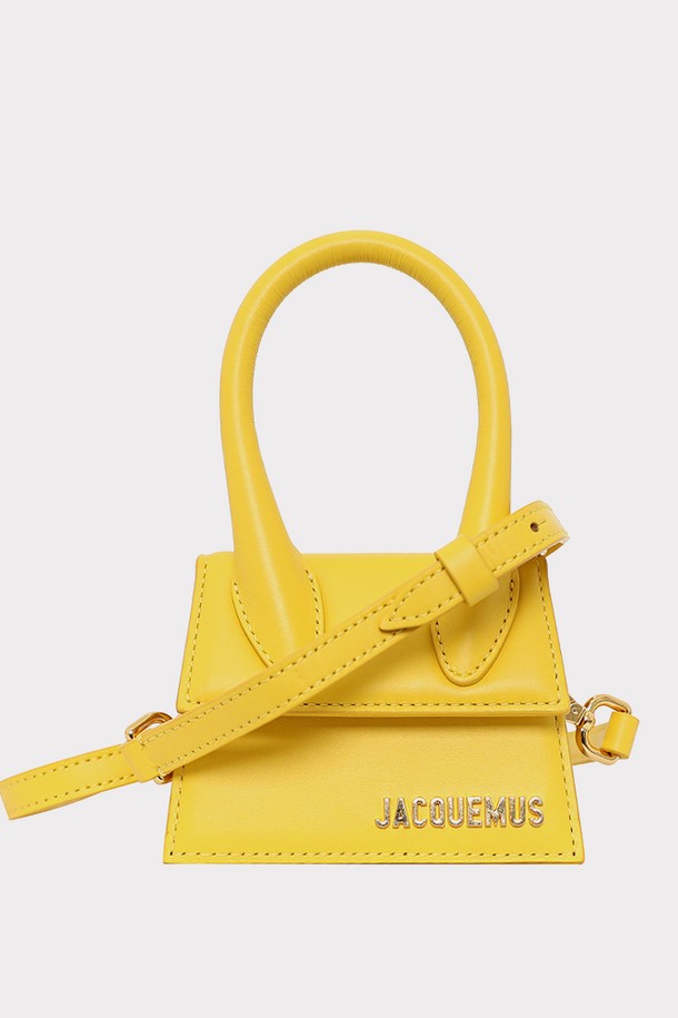 JACQUEMUS - 숄더백 - 자크뮈스 골드로고 클래식 르 치키토 미니 여성 숄더백 22E213BA001 3061 250