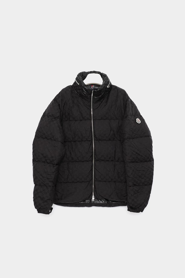 MONCLER - 다운/패딩 - 몽클레어 니지마 패치로고 모노그램 패딩 남성 자켓 1A00206 596C0 999 NIJIMA