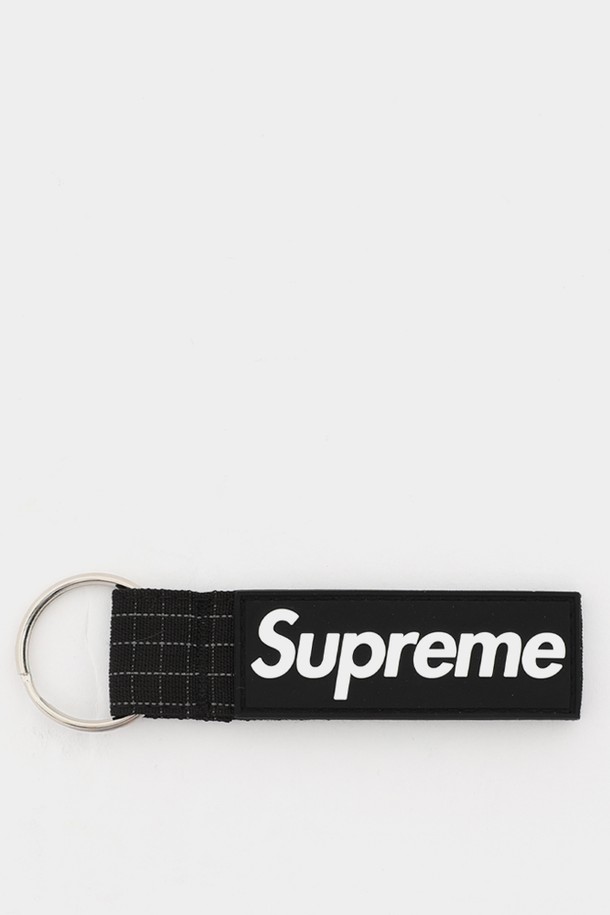 SUPREME - 기타소품 - 슈프림 스트랩로고 립스탑 키체인 공용 키링 RN101837 BLACK