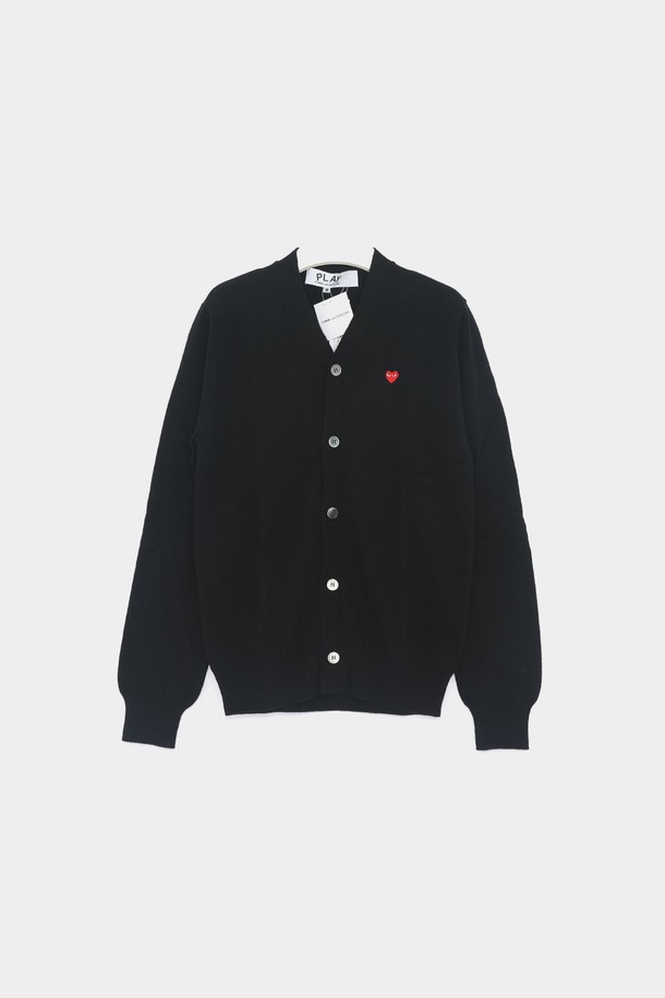 Comme des Garçons - 가디건 - 꼼데가르송 플레이 미니 하트패치로고 울 V넥 여성 가디건 AXN080051 BLACK