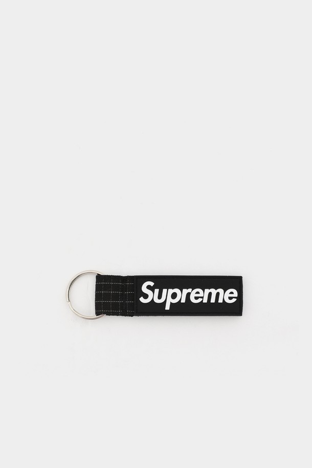 SUPREME - 기타소품 - 슈프림 스트랩로고 립스탑 키체인 공용 키링 RN101837 BLACK