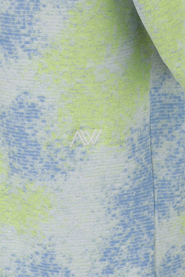 상품 슬라이드 이미지 1