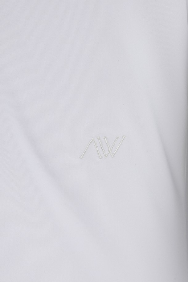 상품 슬라이드 이미지 1