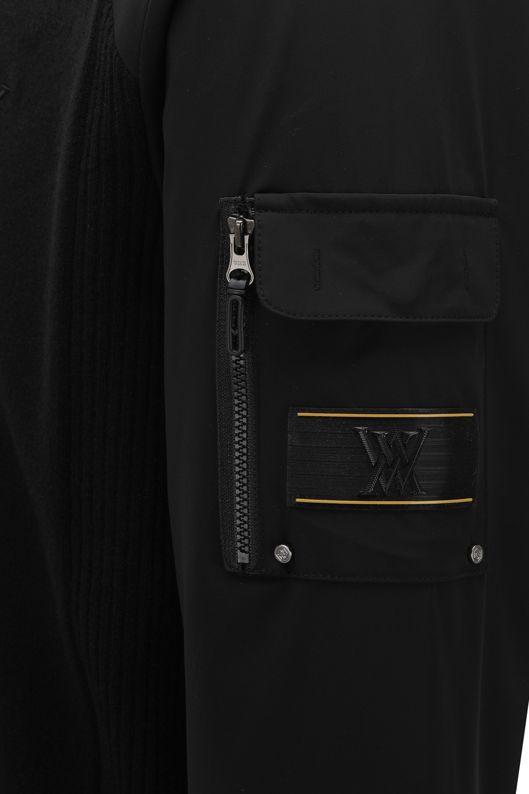 상품 상세 이미지-a