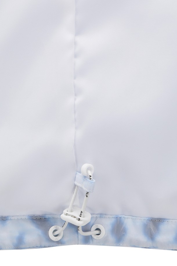 상품 슬라이드 이미지 1