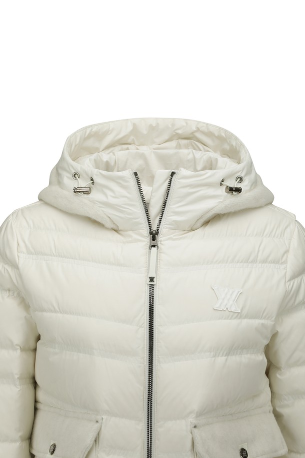 상품 슬라이드 이미지 0