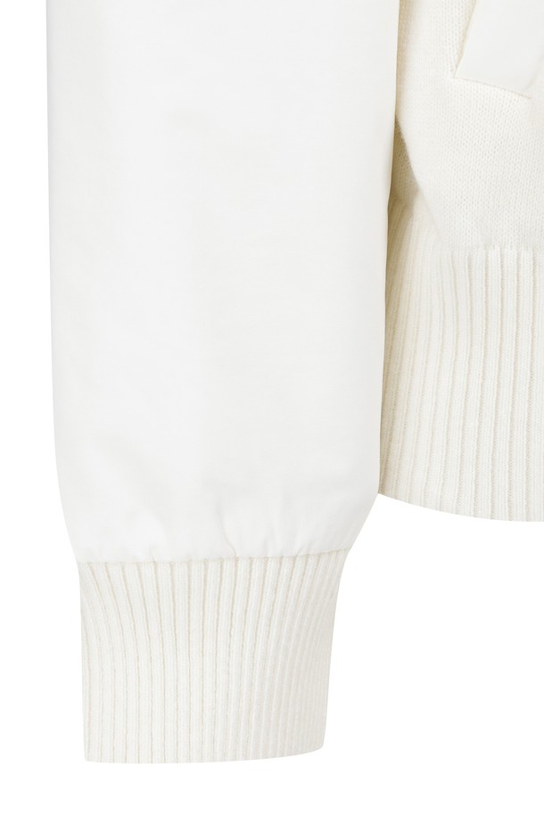 상품 슬라이드 이미지 1