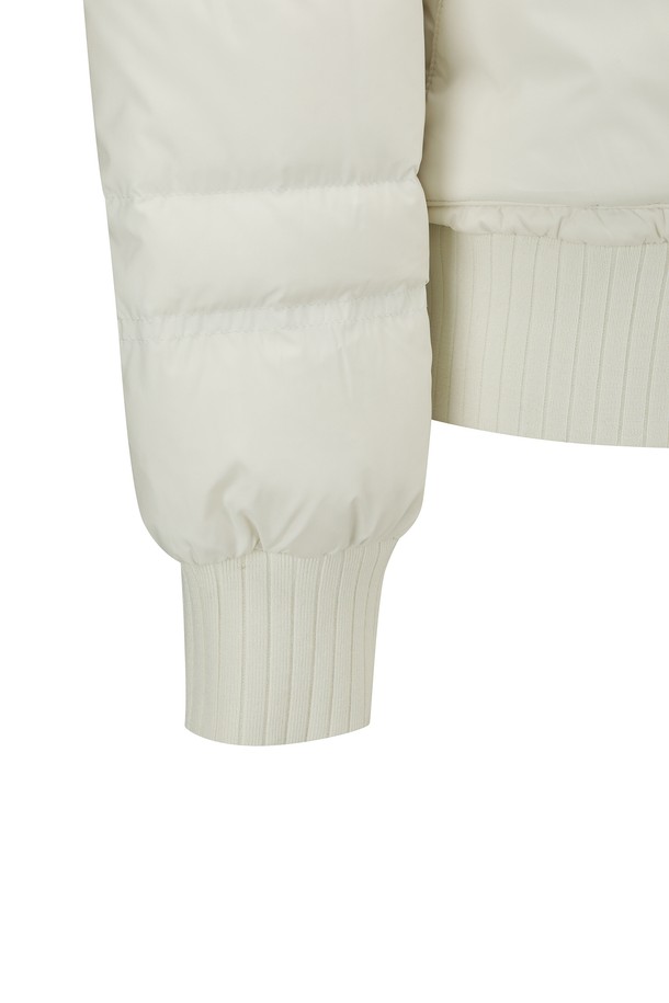 상품 슬라이드 이미지 1