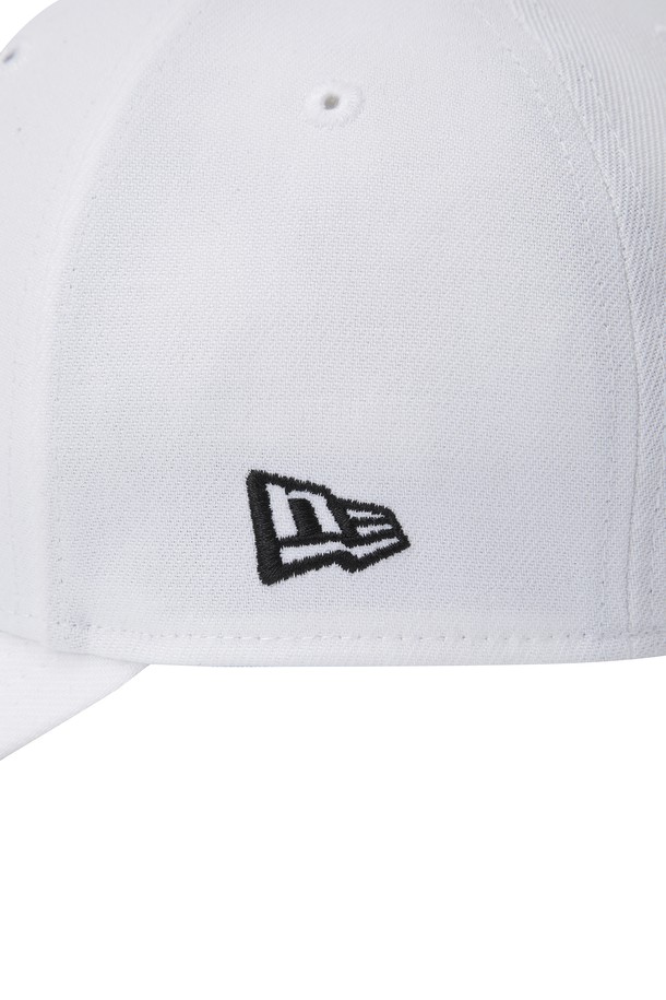 상품 슬라이드 이미지 1