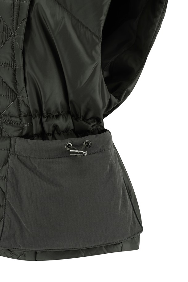 상품 슬라이드 이미지 0