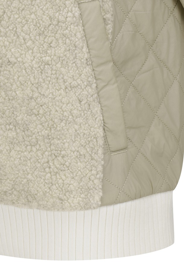 상품 슬라이드 이미지 0