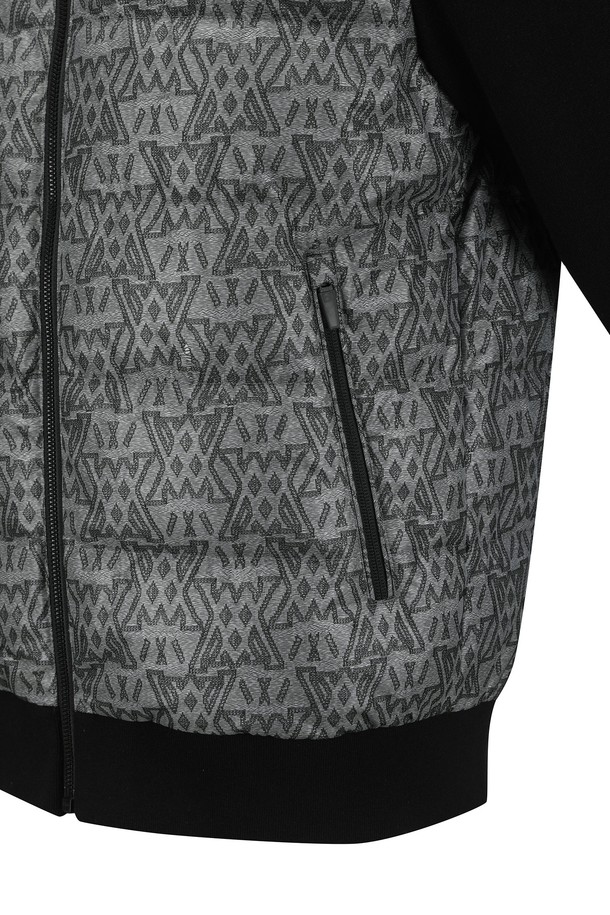 상품 슬라이드 이미지 0