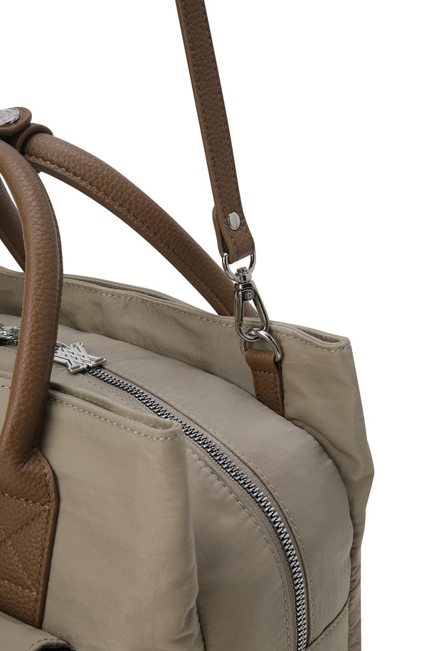 상품 슬라이드 이미지 0