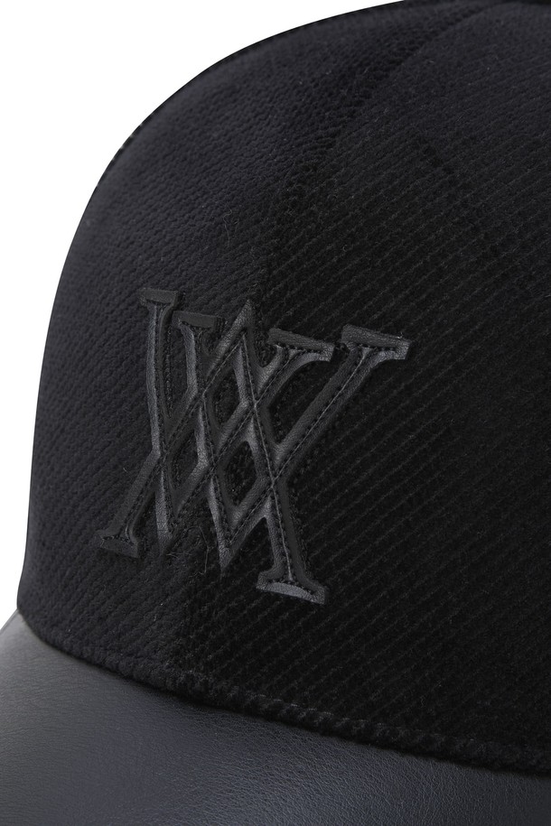 상품 슬라이드 이미지 1