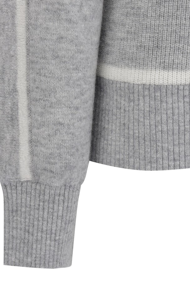 상품 슬라이드 이미지 0