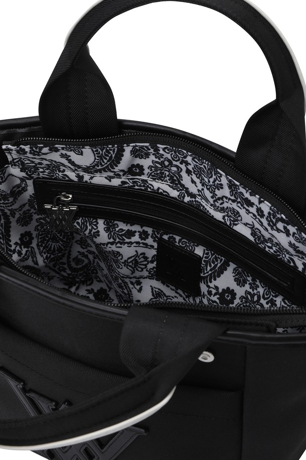 상품 슬라이드 이미지 1