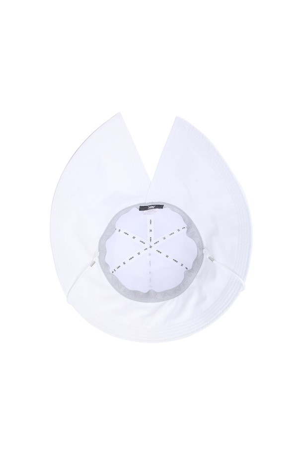 상품 슬라이드 이미지 1