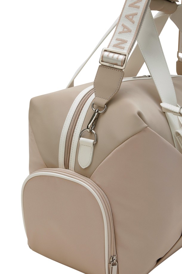 상품 슬라이드 이미지 0