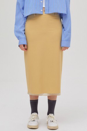 BACK POCKET LOGO LAYERED SKIRT (BEIGE)