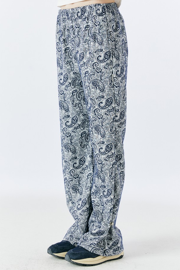 AEDITEM STUDIOZ - 롱/미디팬츠 - JACQUARD HOOK BANDING PANTS(W.NAVY)