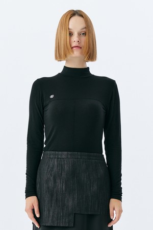 DIVIDE UP NECK TOP(BLACK)